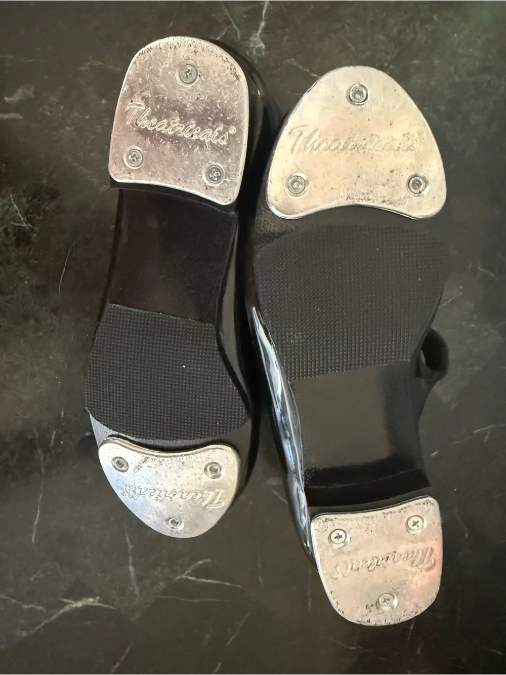 Theatricals girls Black Patent Mary Jane Strap Tap Dance Shoes 9 1/2